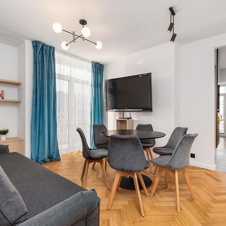 3 Bedroom Apartment Lipowa By Your Freedom Varsóvia Exterior foto